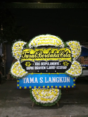 Papan Bunga Duka di Jembarwangi